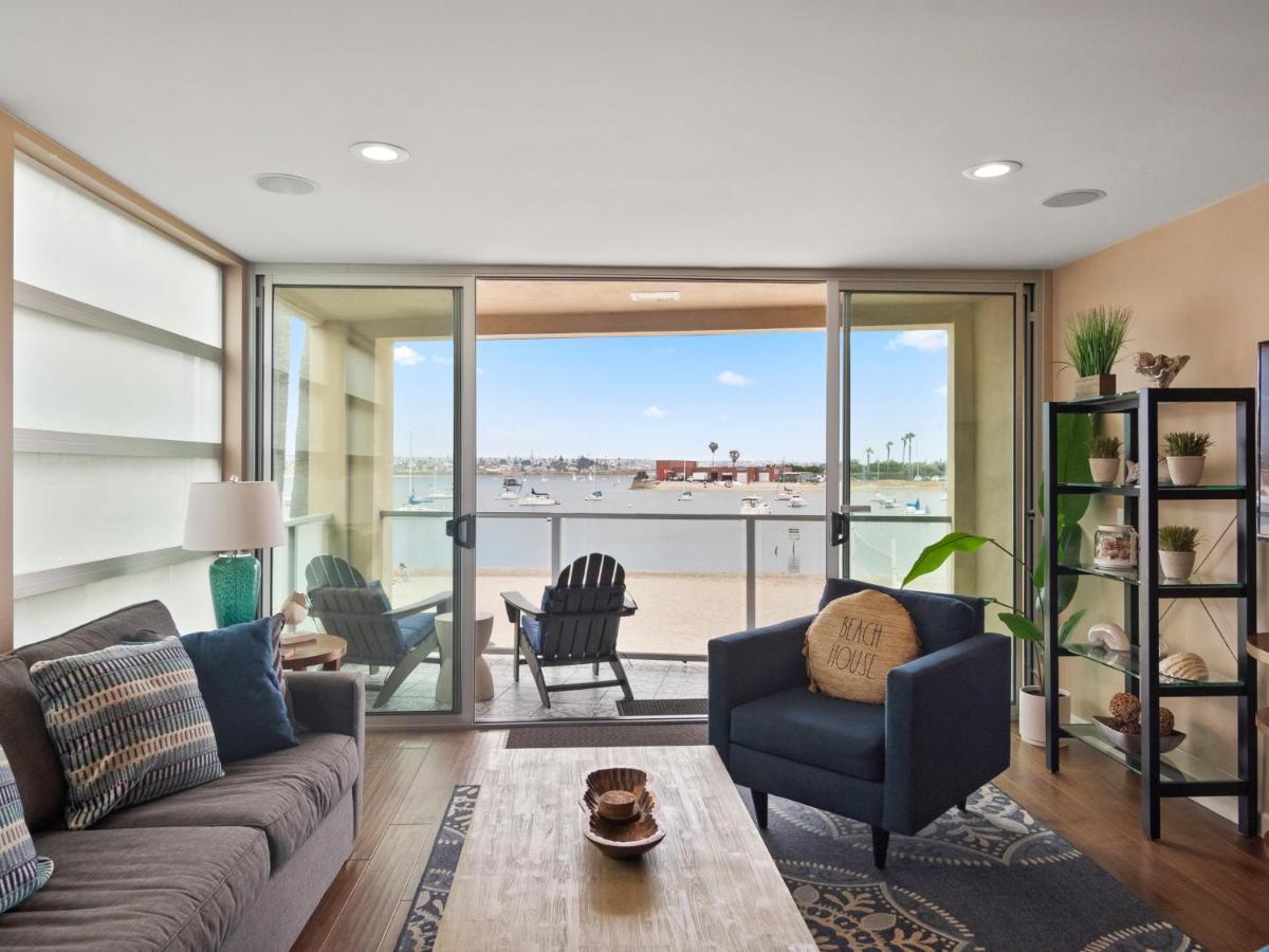 Stunning Bayfront With Gorgeous Views, Garage, Massive Roof Deck & Ac - Dogs Welcome! San Diego