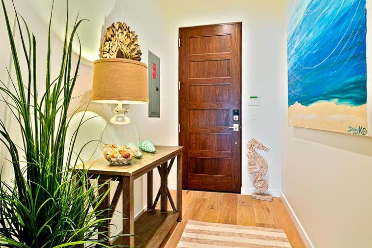Stunning Oceanfront Getaway At Windansea *