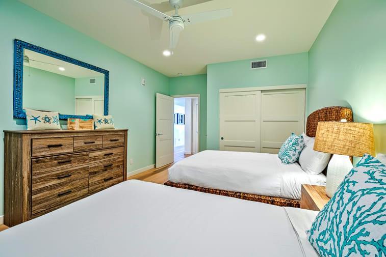 Stunning Oceanfront Getaway At Windansea Apartment *