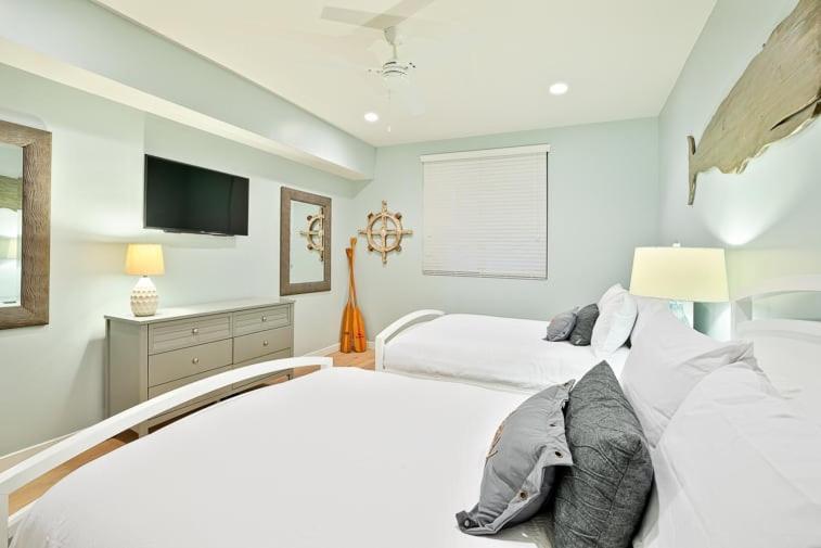 Stunning Oceanfront Getaway At Windansea San Diego