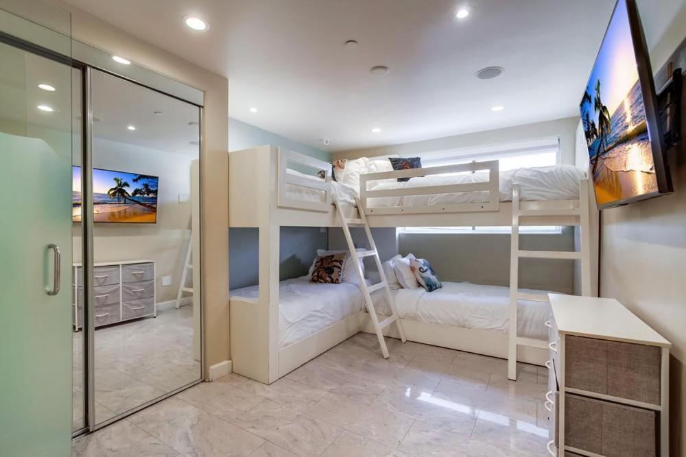 Holiday home Club 3