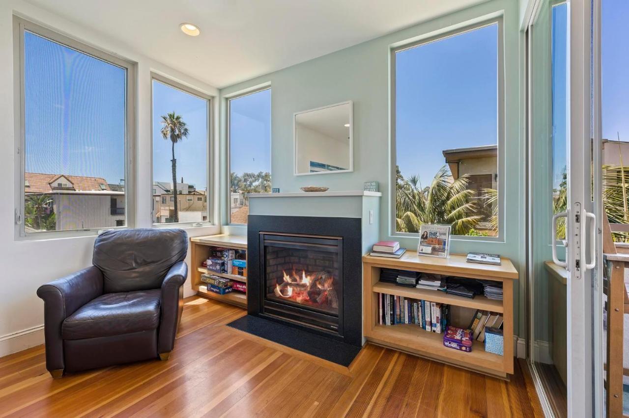 Bay View Beach House - Your Coastal Retreat *