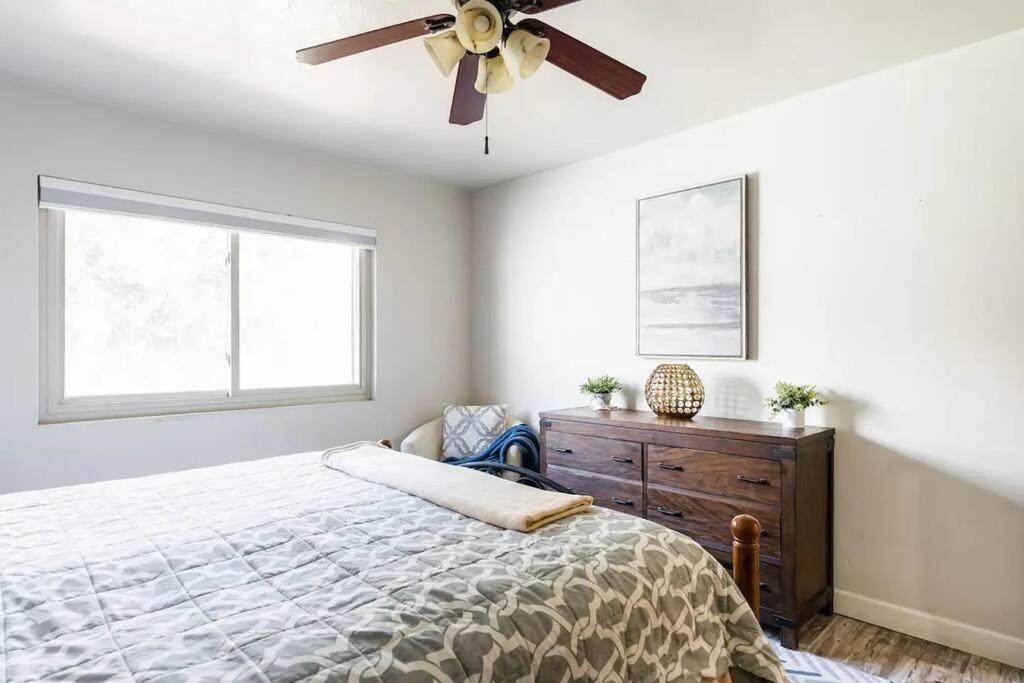 Casa Italia -2br- Free Driveway Parking For 2 Cars * San Diego