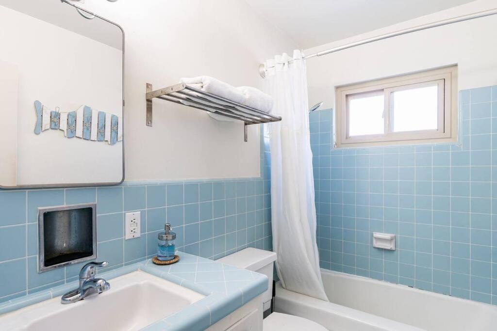 Casa Italia -2br- Free Driveway Parking For 2 Cars * San Diego
