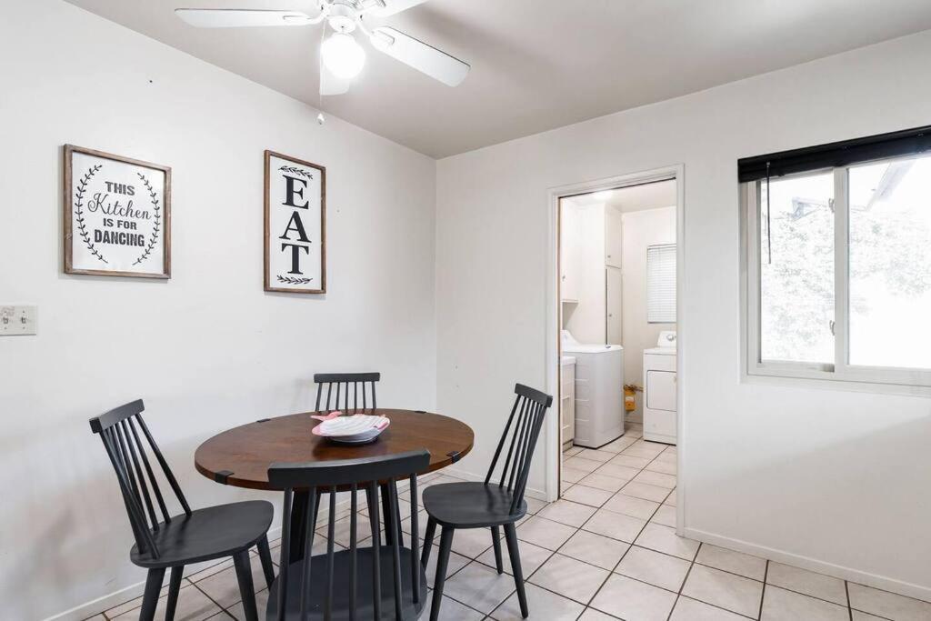 Casa Italia -2br- Free Driveway Parking For 2 Cars *