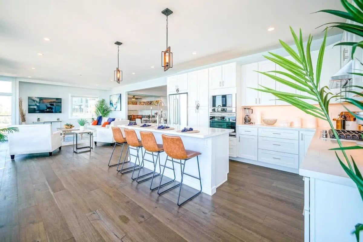 Panoramic Ocean Vistas With Hot Tub And Firepit * San Diego