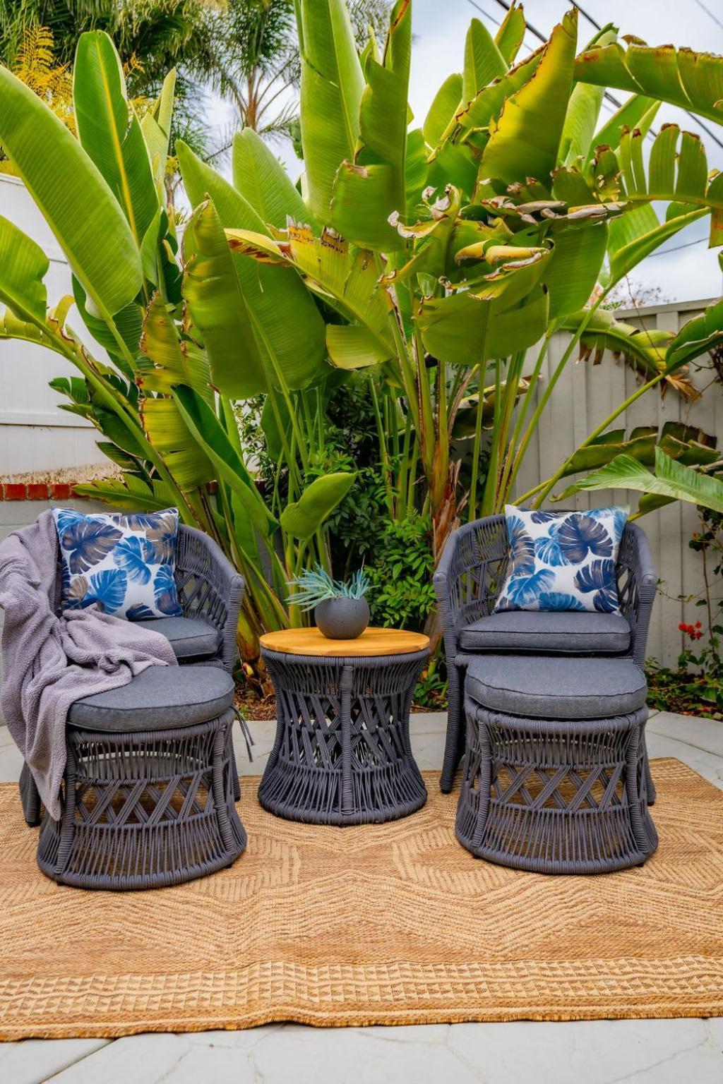 Outdoor Haven With Walk To La Jolla Shores *