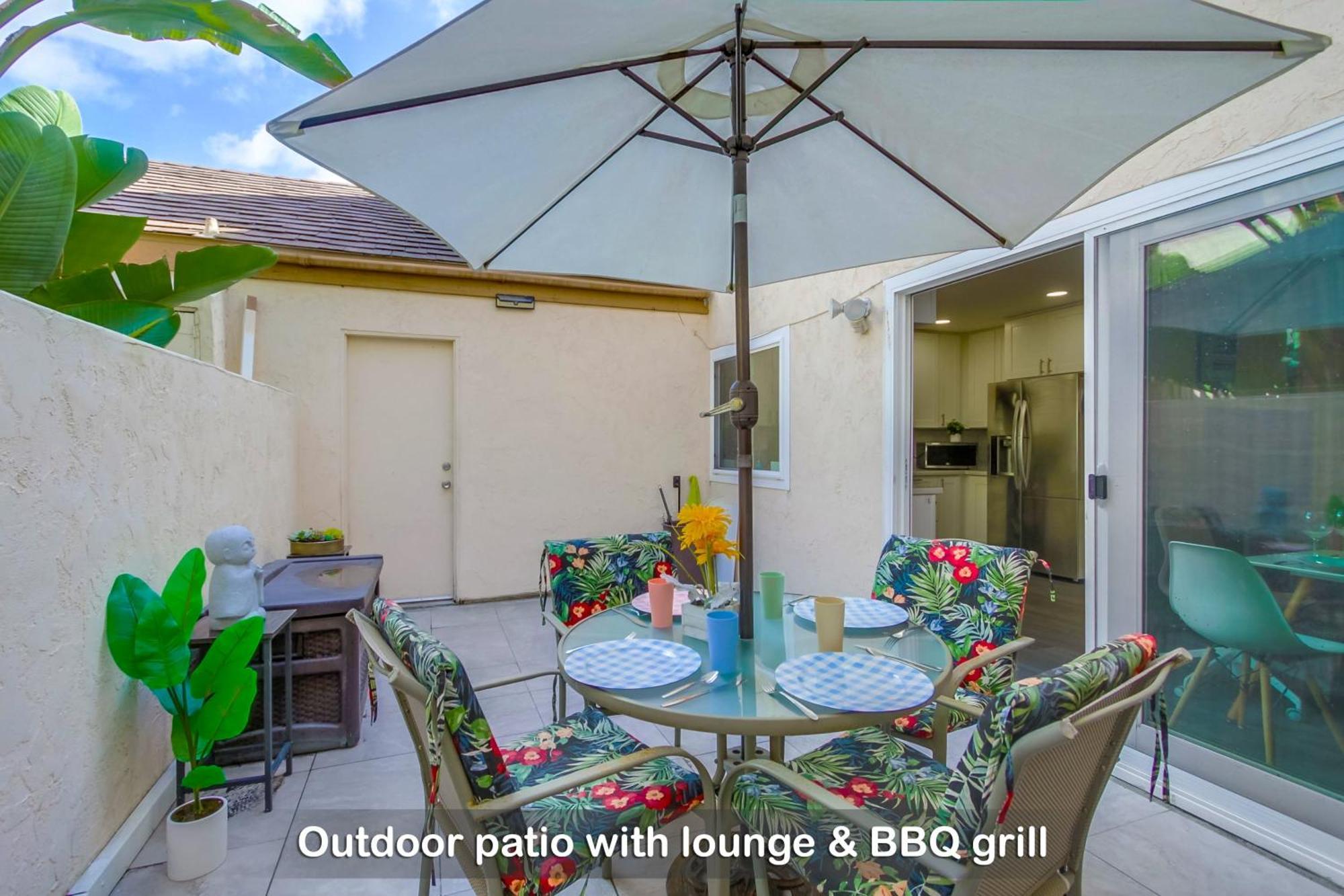 Holiday home Entire Spacious 4-bedroom House W Free Pool Access, Garage & Parking In Prime Location San Diego
