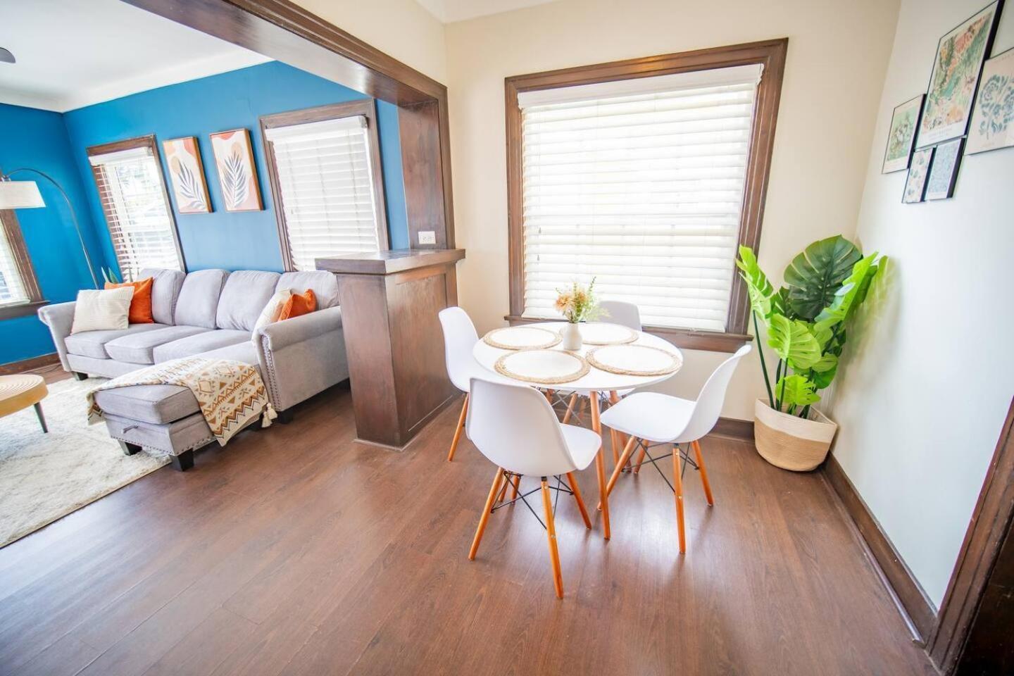 Sunny Retreat Near Zoo, Beach & Downtown Holiday home San Diego