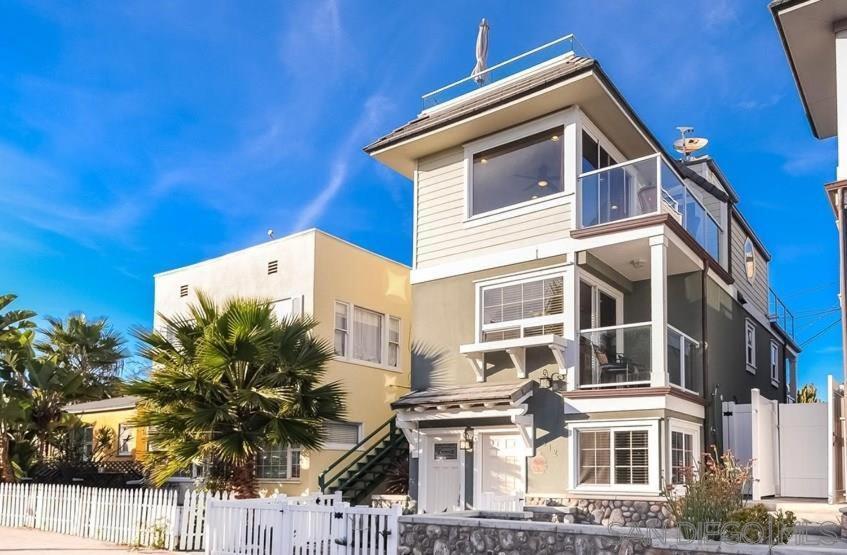 Bay View * San Diego
