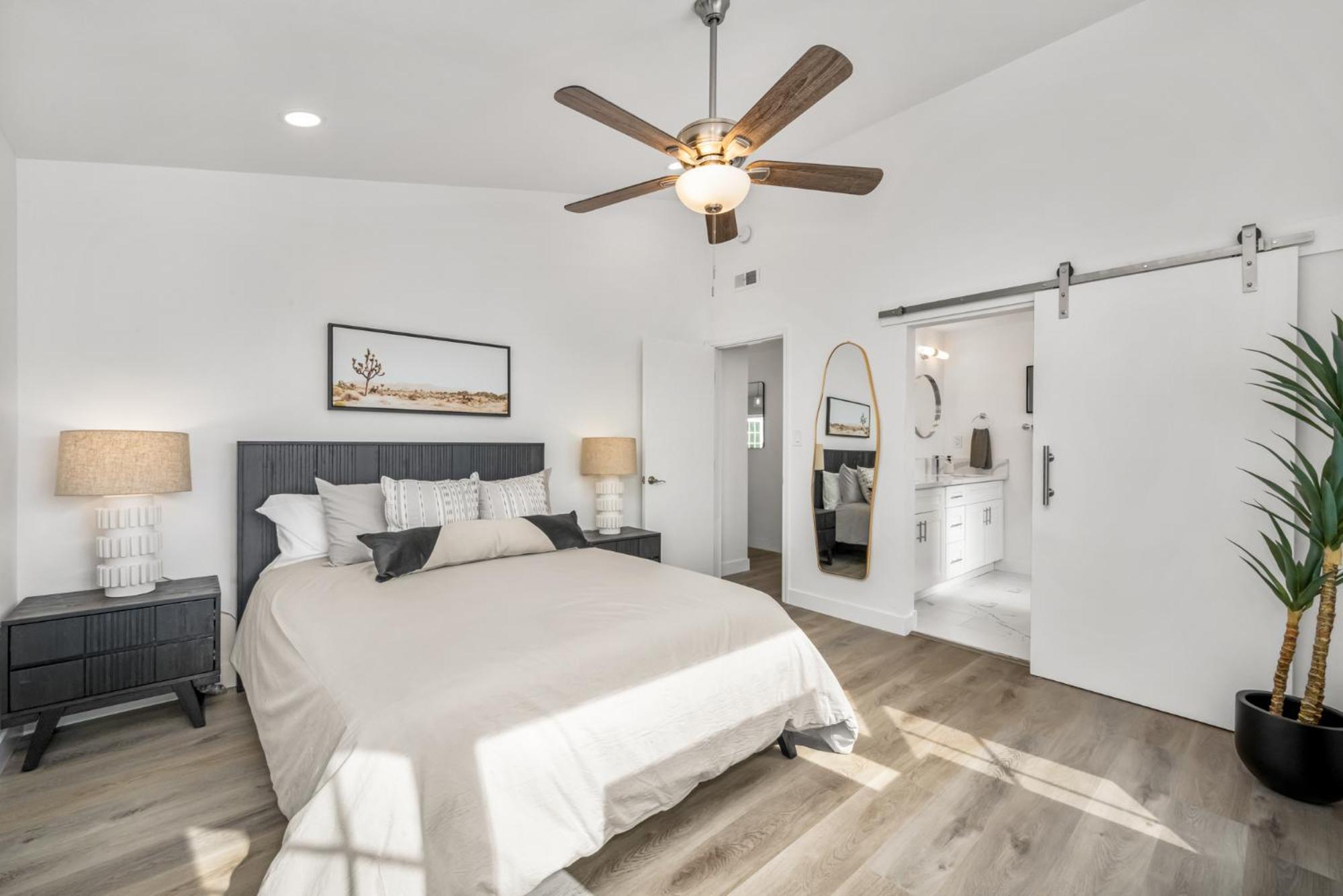 Spacious With 7 Beds Minutes From Mission Bay Holiday home San Diego