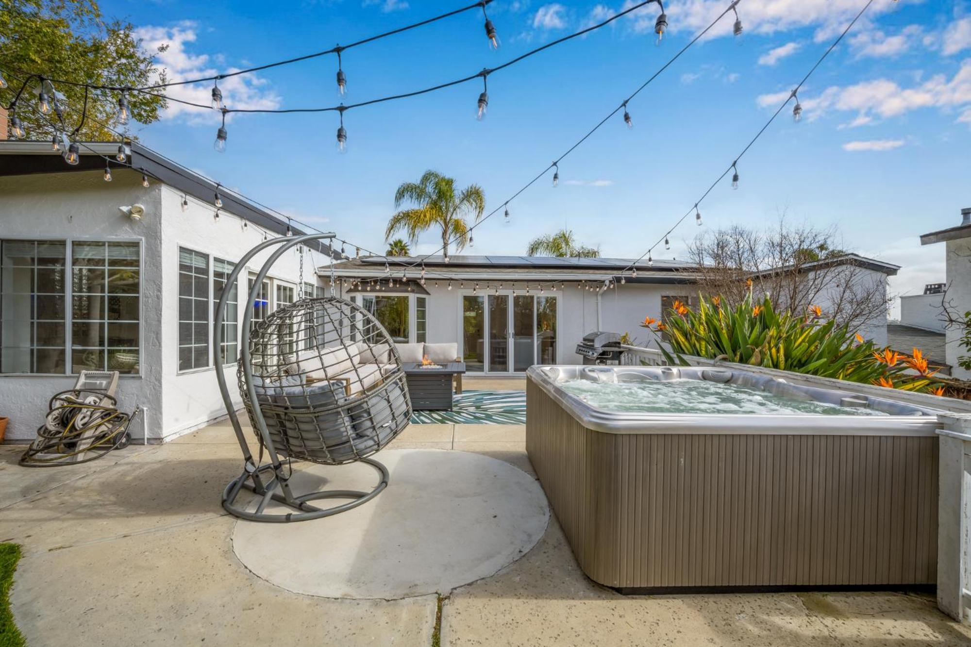 Spacious With 7 Beds Minutes From Mission Bay * San Diego