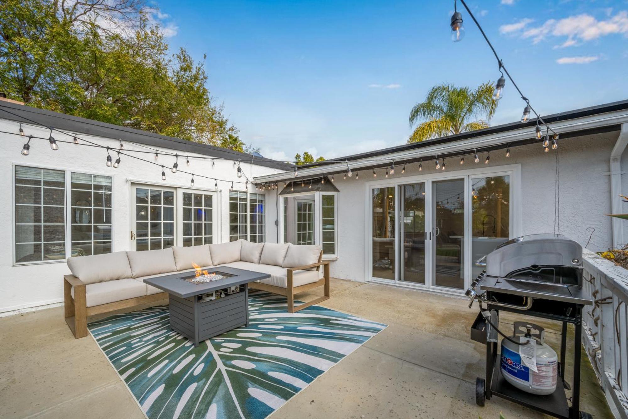 Spacious With 7 Beds Minutes From Mission Bay San Diego