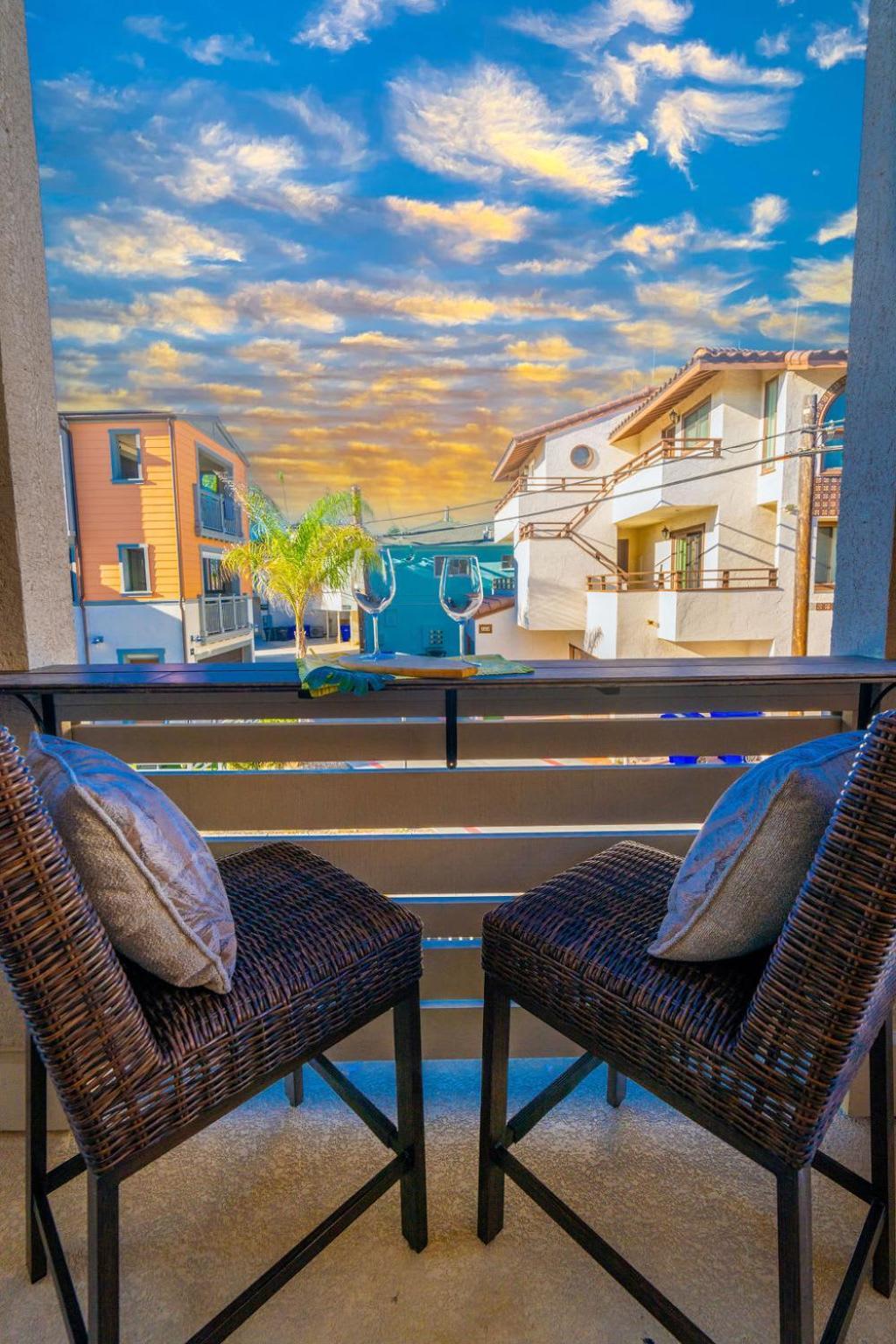 Pristine And Luxe, Steps To Mission And Bay! Holiday home