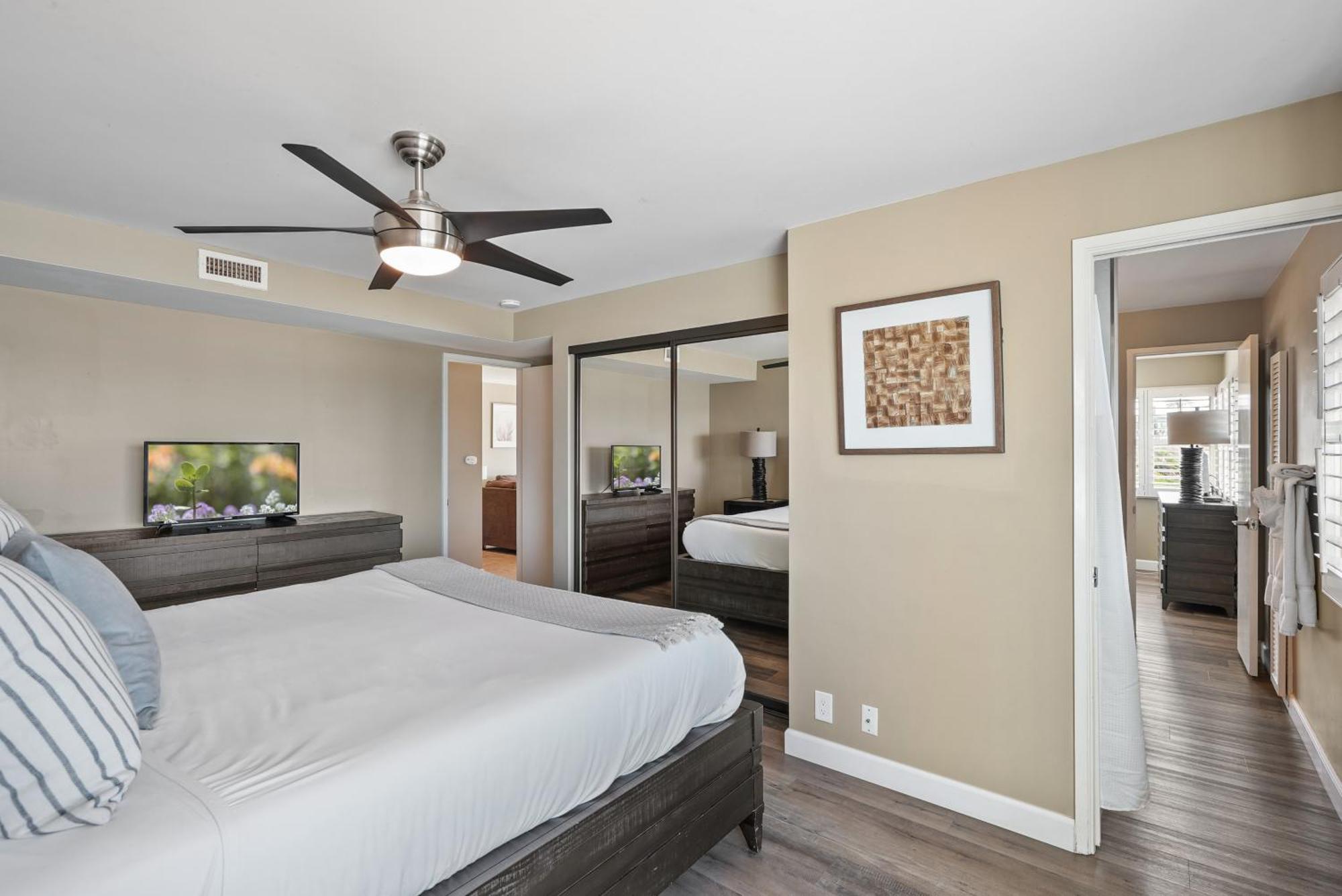 Mission Bay Dreams - W Bay Access, Parking, Pool &