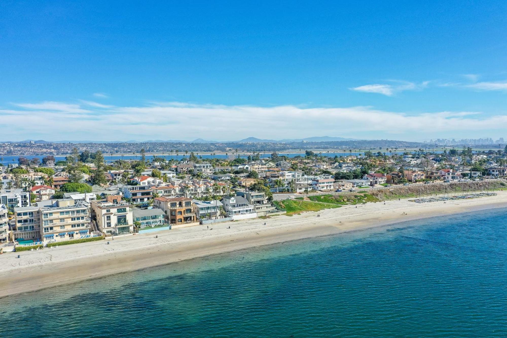 Mission Bay Dreams - W Bay Access, Parking, Pool & *