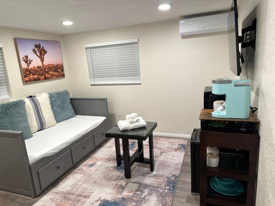 Walking Distance To The Popular Spots In Sd Holiday home San Diego
