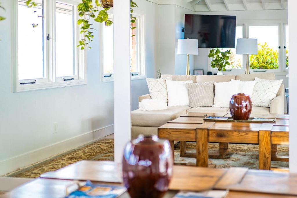 Blue Water View In Prime Coastal Locale * San Diego