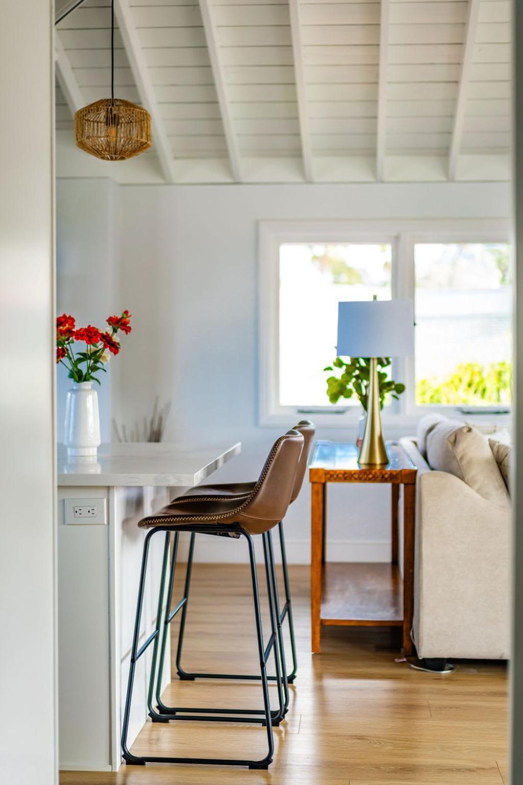 Holiday home Blue Water View In Prime Coastal Locale