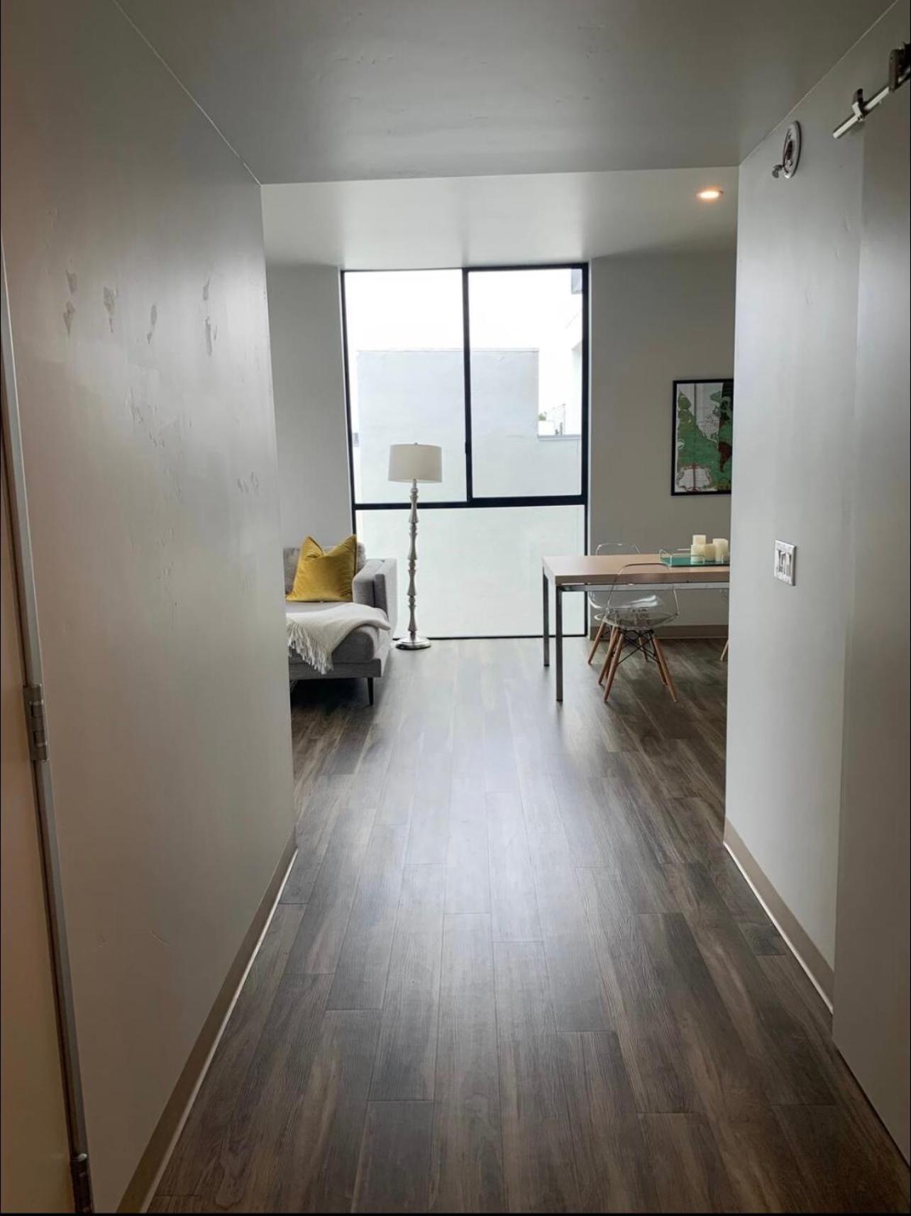 Water & Views 2-bedroom In Little Italy Apartment *
