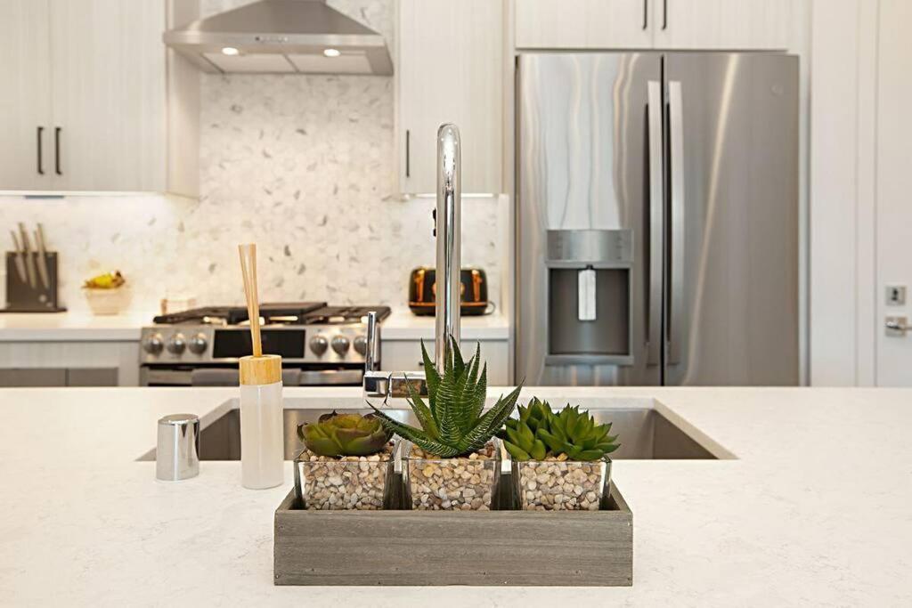 Luxury New With Private Rooftop, Downtown In Minutes San Diego