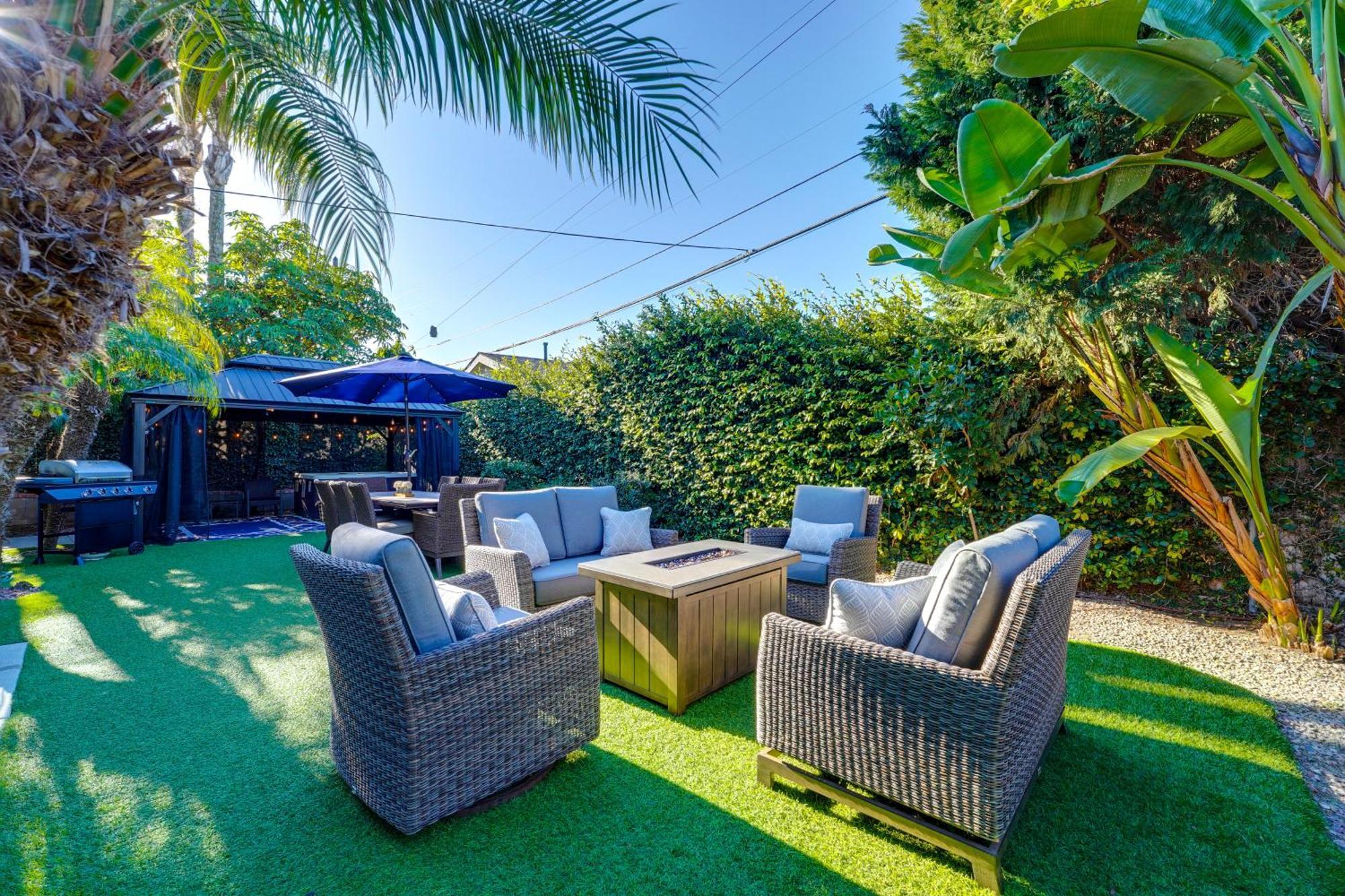 Shores Perfection - Spa, Ac, Pet Friendly, Parking, Fire Pit & Massive Private Yard! San Diego