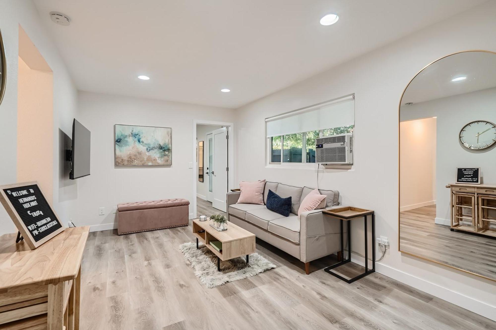 2-1 Getaway Near Major Attractions * San Diego