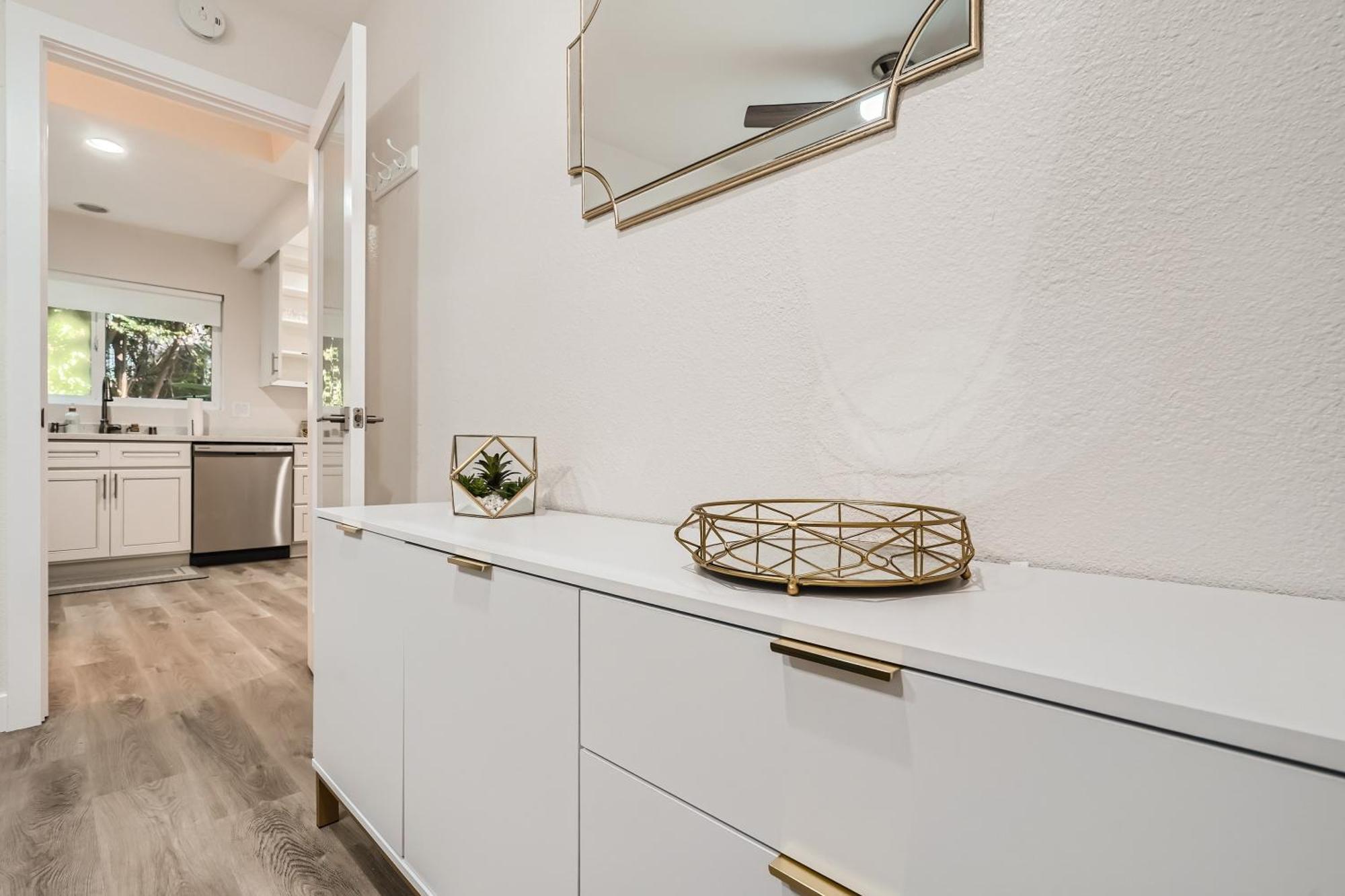 2-1 Getaway Near Major Attractions Apartment San Diego