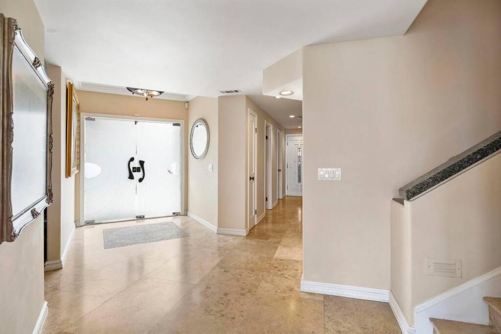 Private Front 4bed 4bath Pool And House Villa
