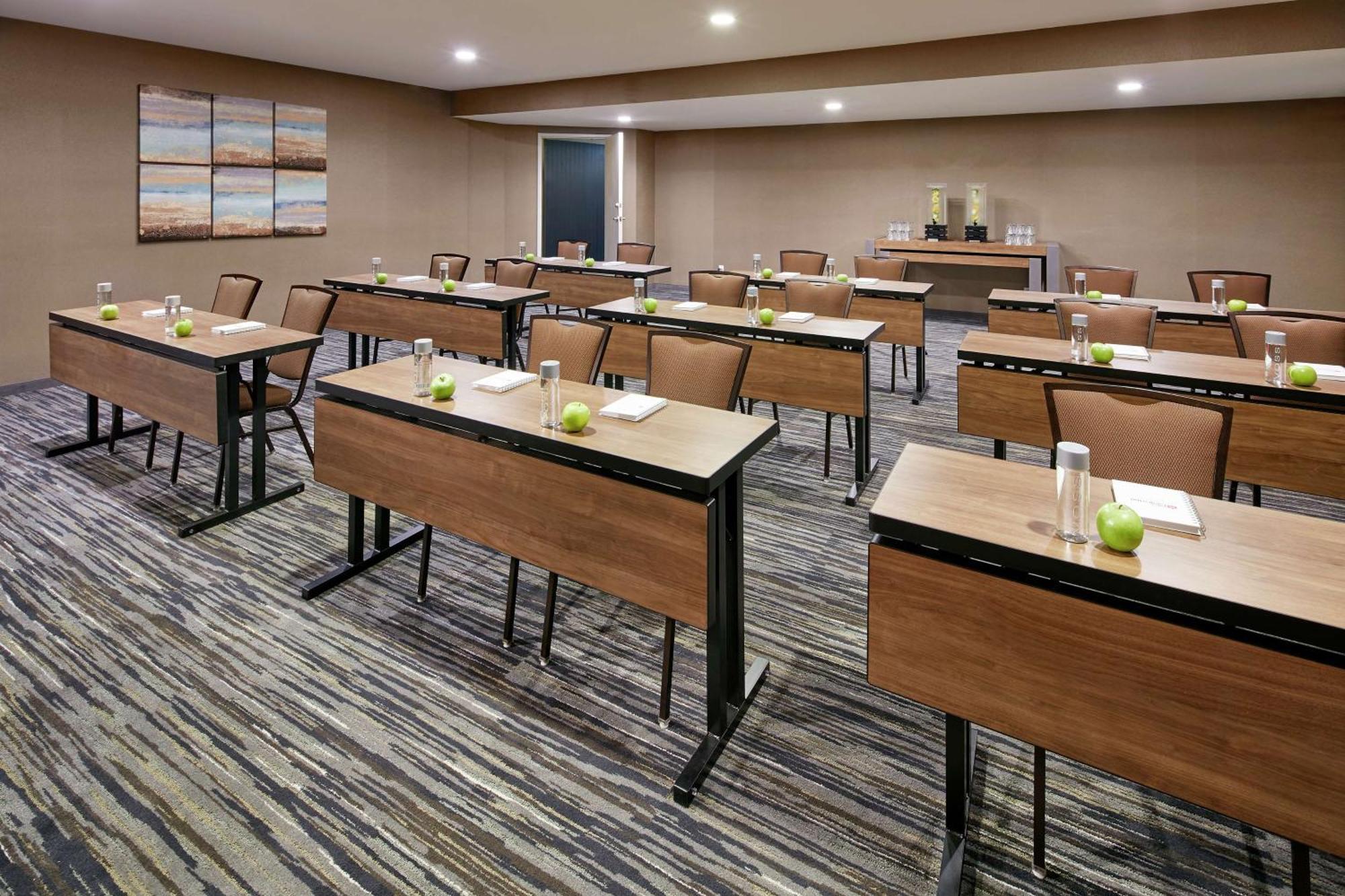 Hotel Hilton Garden Mission Valley/stadium San Diego