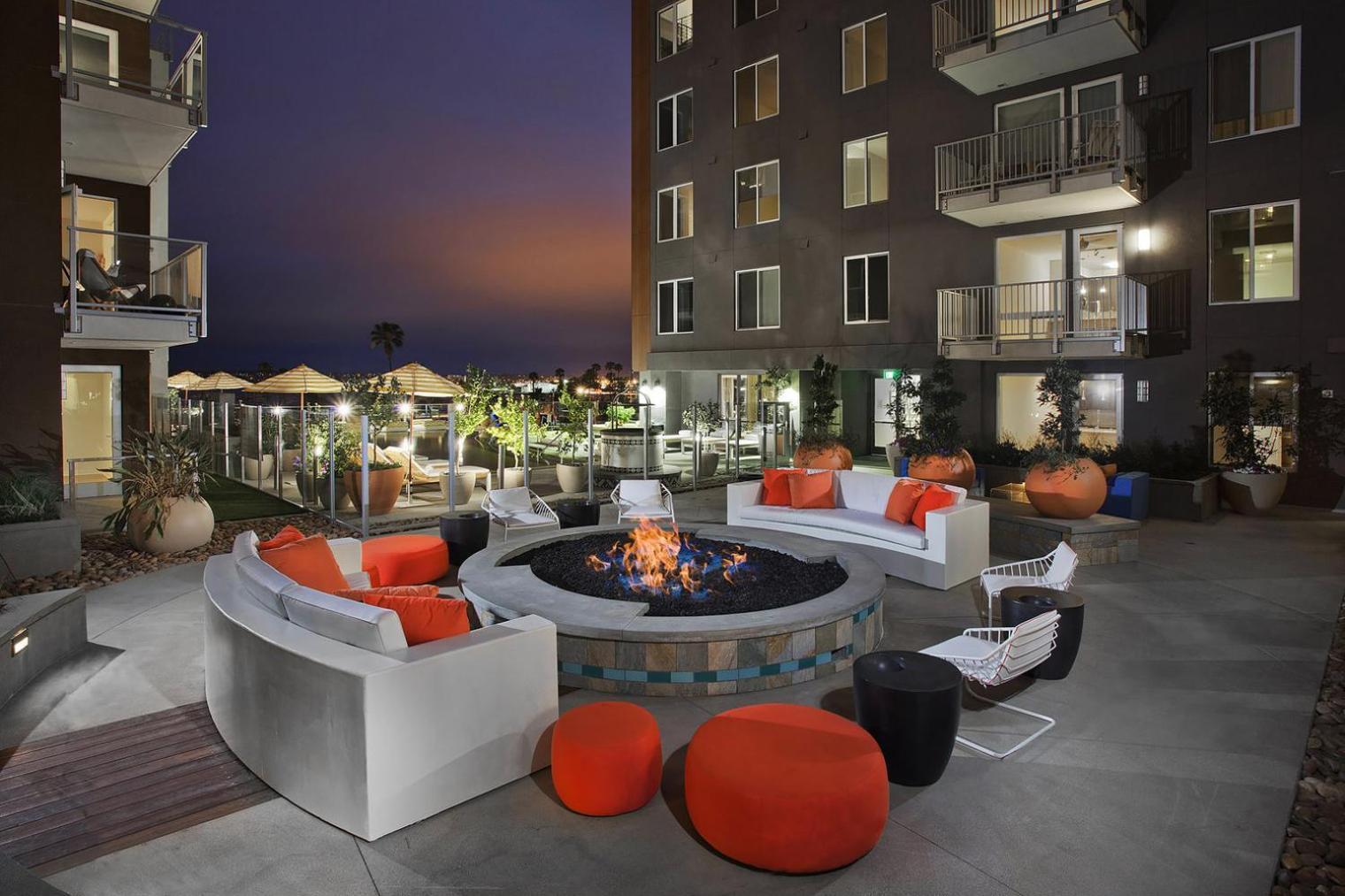 Little Italy W Gym Pool Nr Light Rail San-6 Apartment *