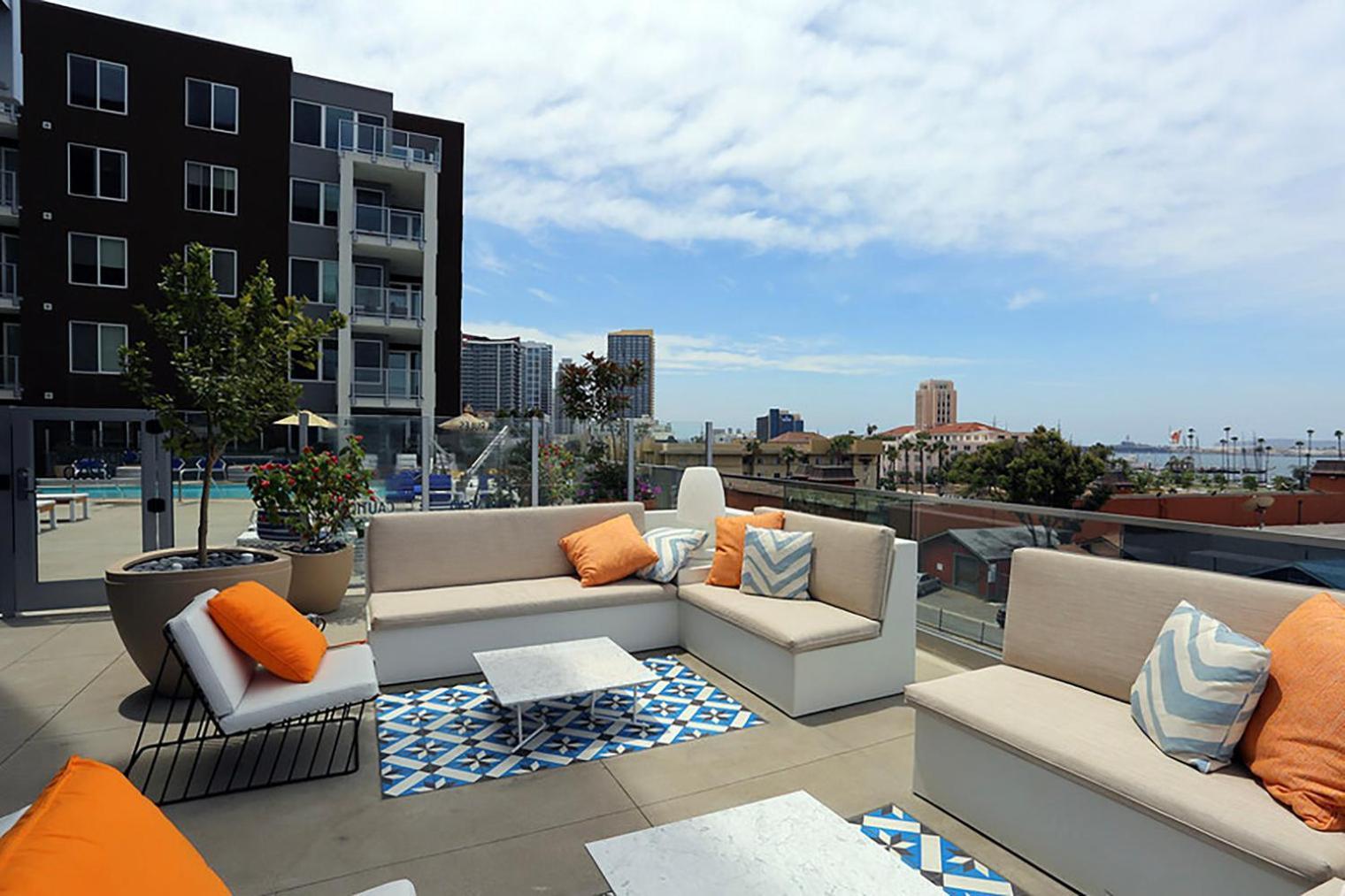 Little Italy W Gym Pool Nr Light Rail San-6 San Diego