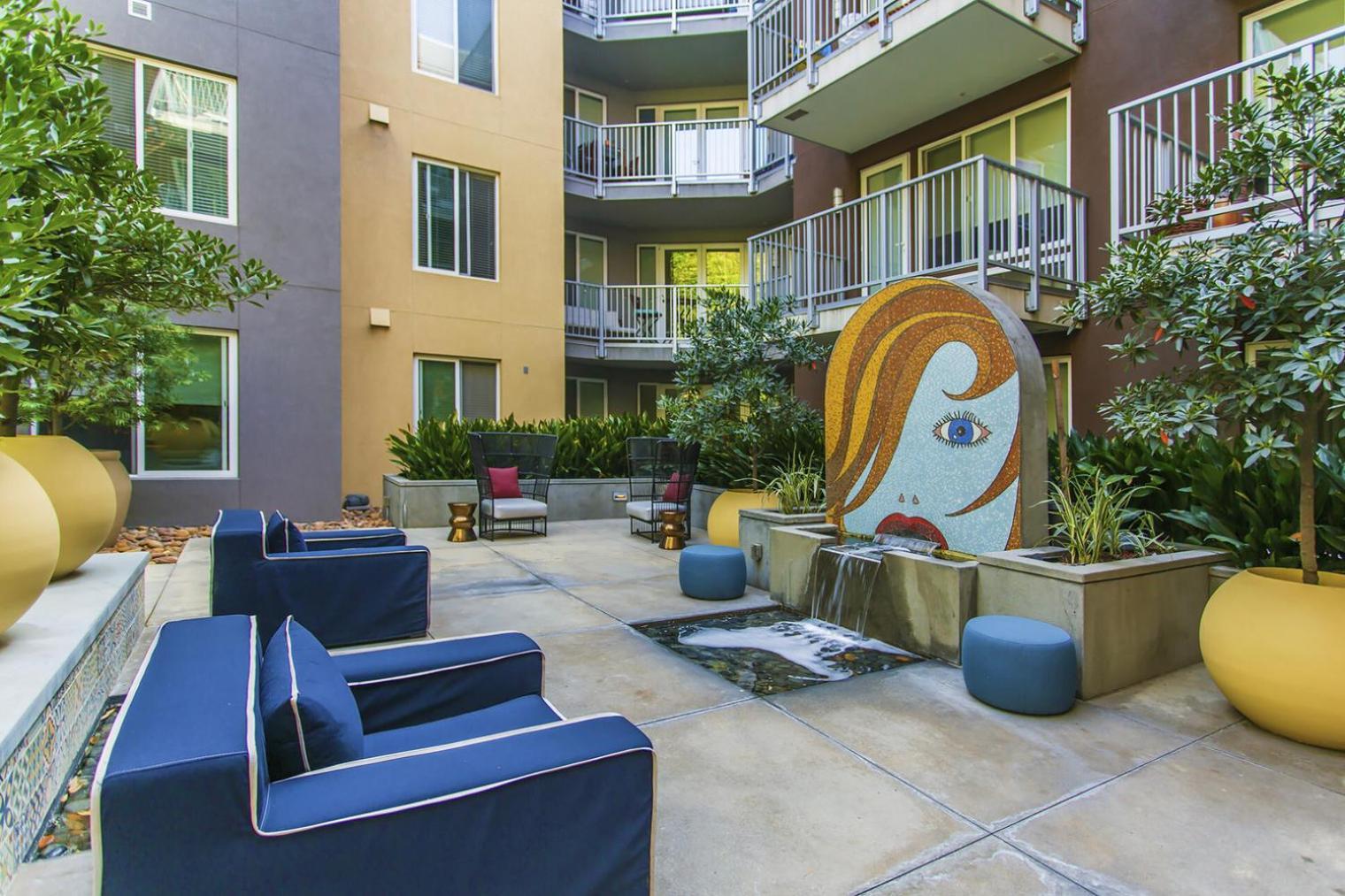 Little Italy W Gym Pool Nr Light Rail San-6 * San Diego