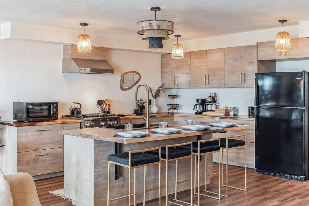 Holiday home Luxurious La Jolla W/ Ocean Views! San Diego