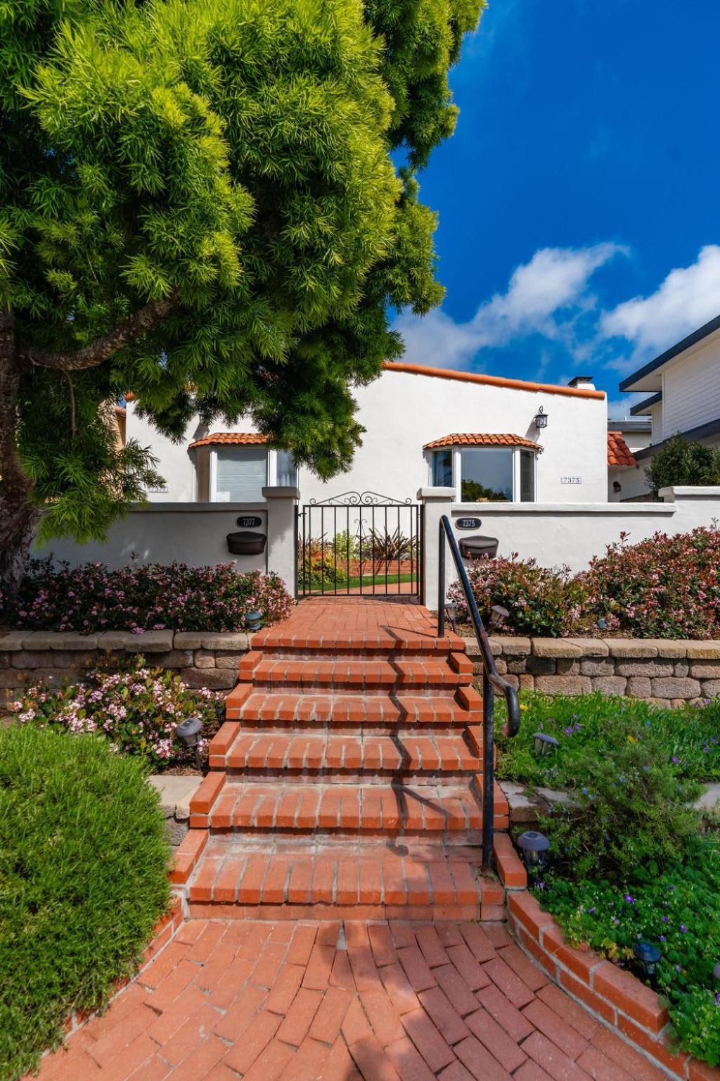 La Jolla Village's Premier Haven San Diego