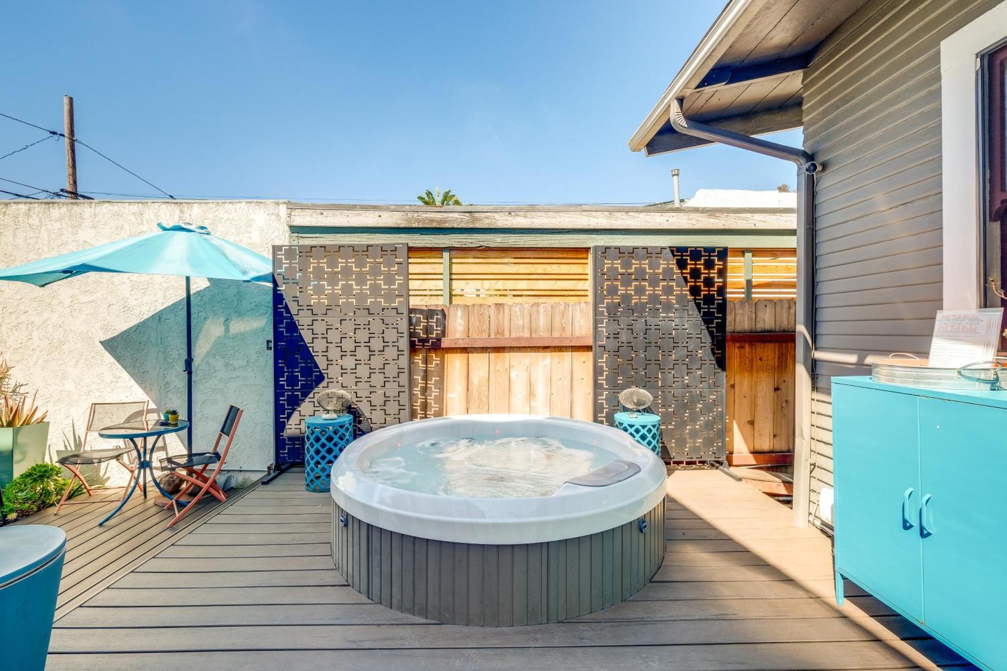 Apartment With Patio And Hot Tub San Diego