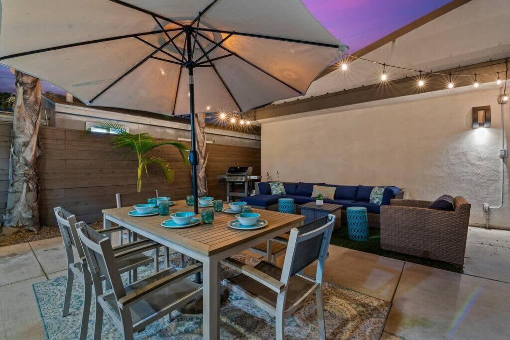 Beachside Bliss- 3-story Sleeps 12 Holiday home *