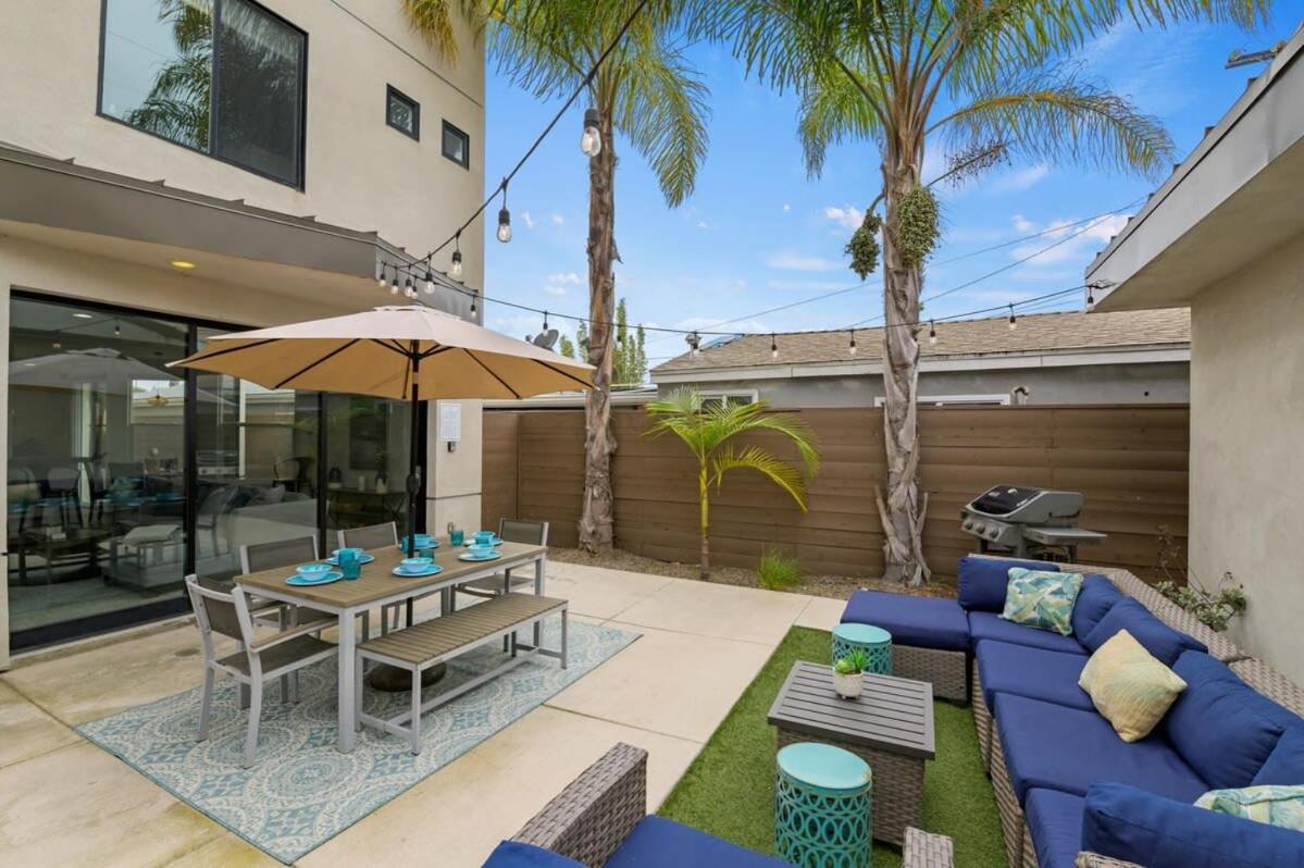 Holiday home Beachside Bliss- 3-story Sleeps 12 San Diego