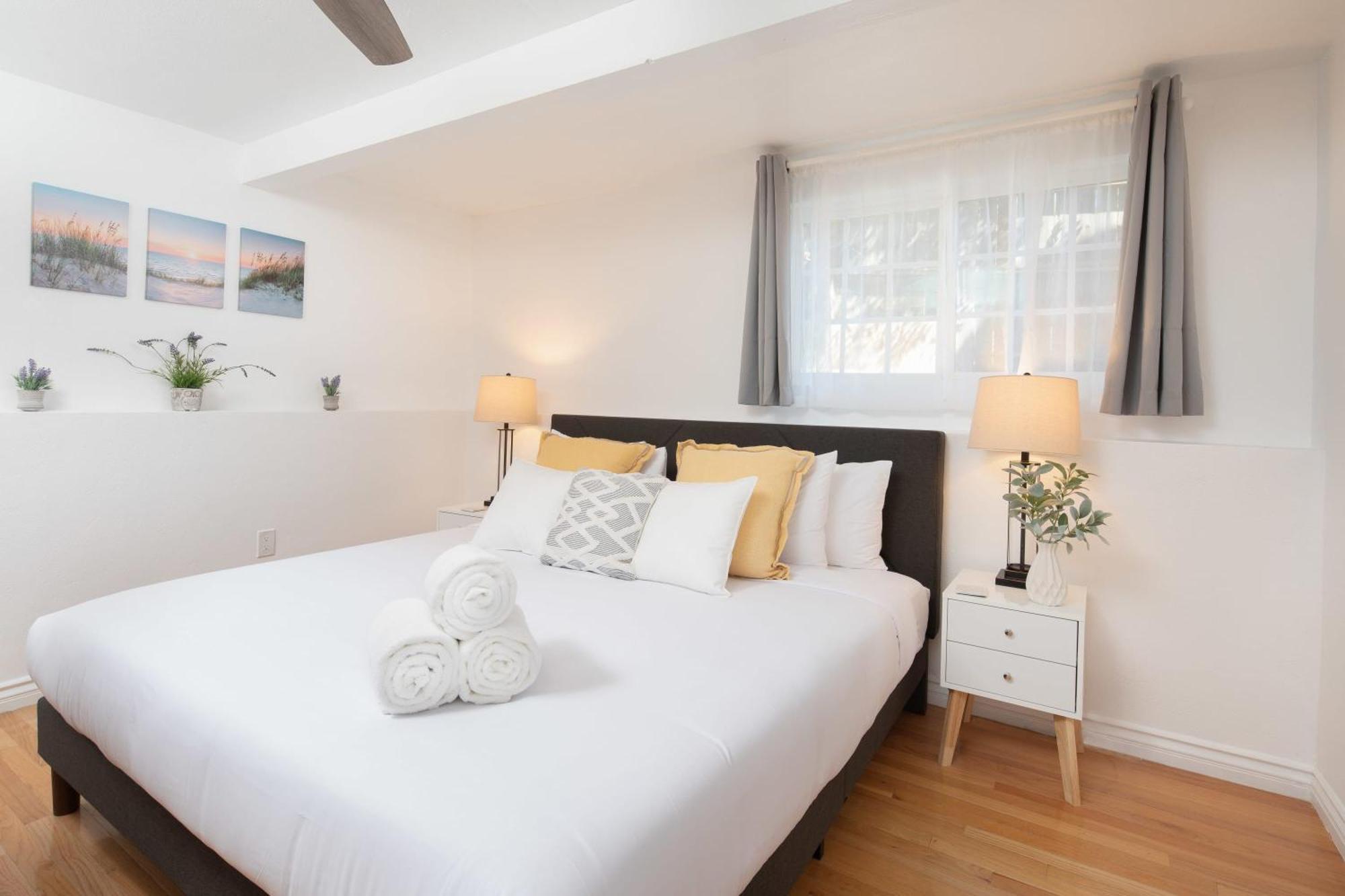 Holiday home 3 Bedroom With Ocean View Jacuzzi And Parking