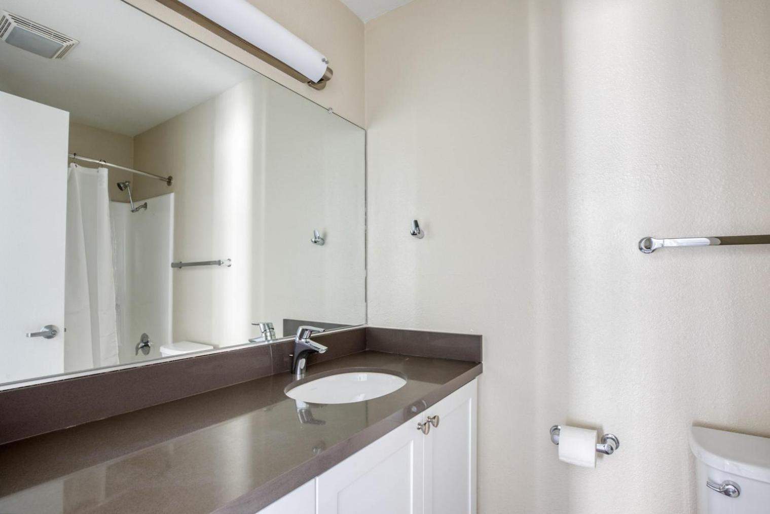 La Jolla 1br W Gym Wd Pool Nr Bars Shops San-44 San Diego