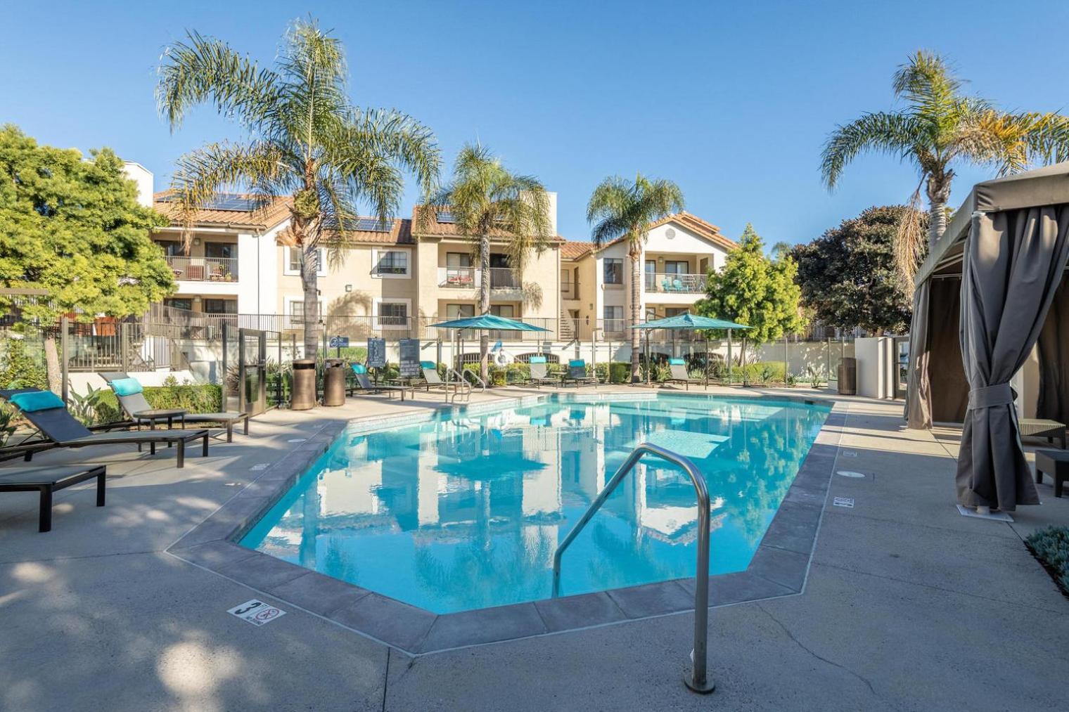 La Jolla 1br W Gym Wd Pool Nr Bars Shops San-44 Apartment San Diego