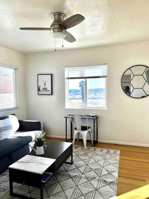 Minimalist 1 Bed By Airport & Old Town * San Diego