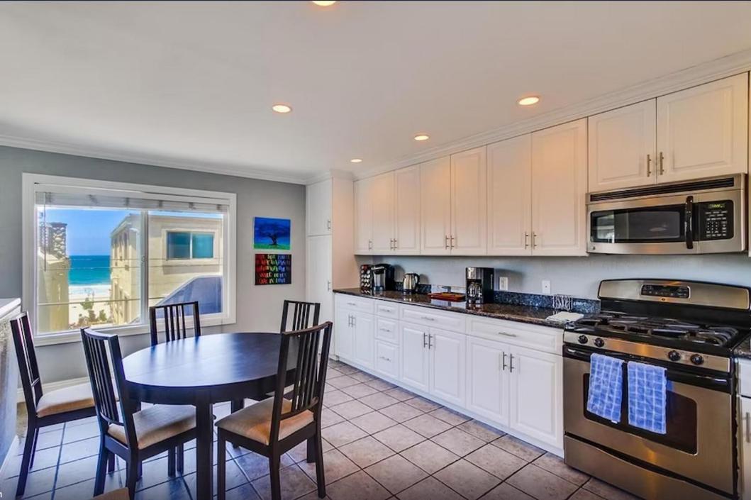Apartment Mission Townhome Getaway