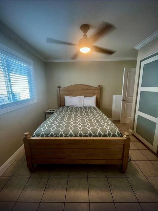 Mission Townhome Getaway