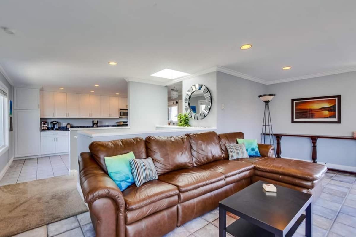 Apartment Mission Townhome Getaway