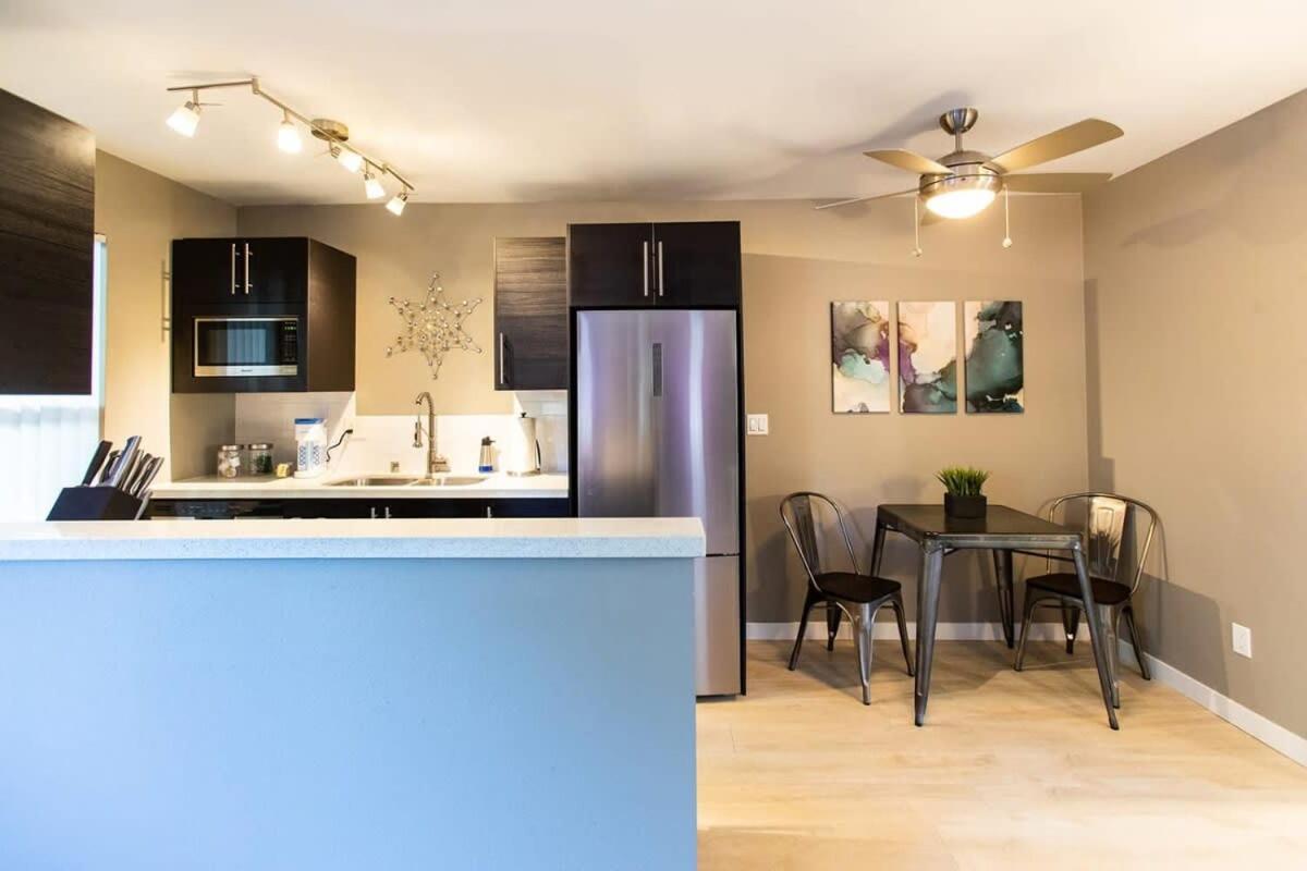 Apartment Healthcare-professionals-king-freeparking-wifi-pet