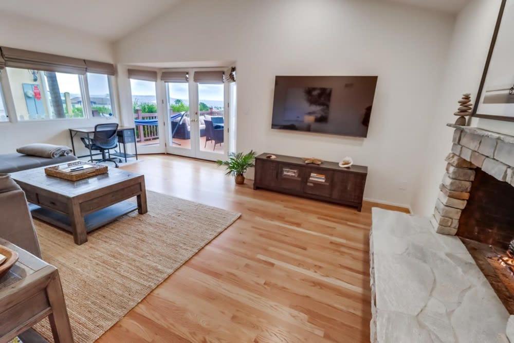 Ocean & Bay Views Pool & Hot Tub Rooftop Patio * San Diego