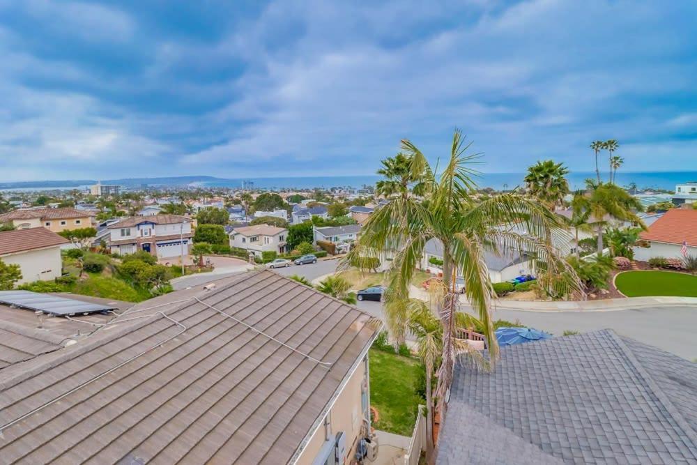 Holiday home Ocean & Bay Views Pool & Hot Tub Rooftop Patio