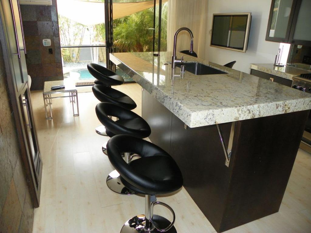 Holiday home Stunning View Mission Bay Luxury Private Pool *