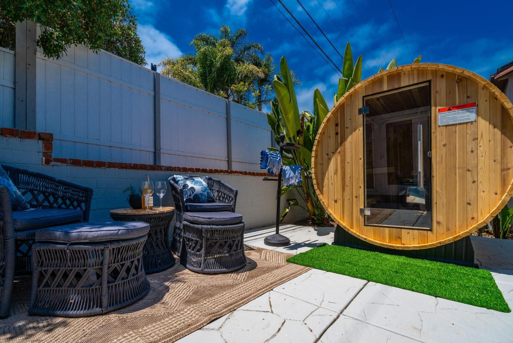 Outdoor Haven With Walk To La Jolla Shores *